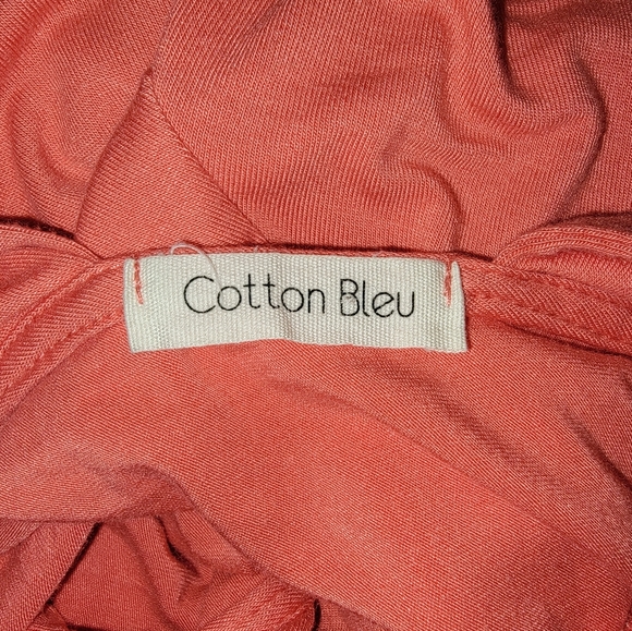 Maxi Dress with pockets! - Picture 3 of 5